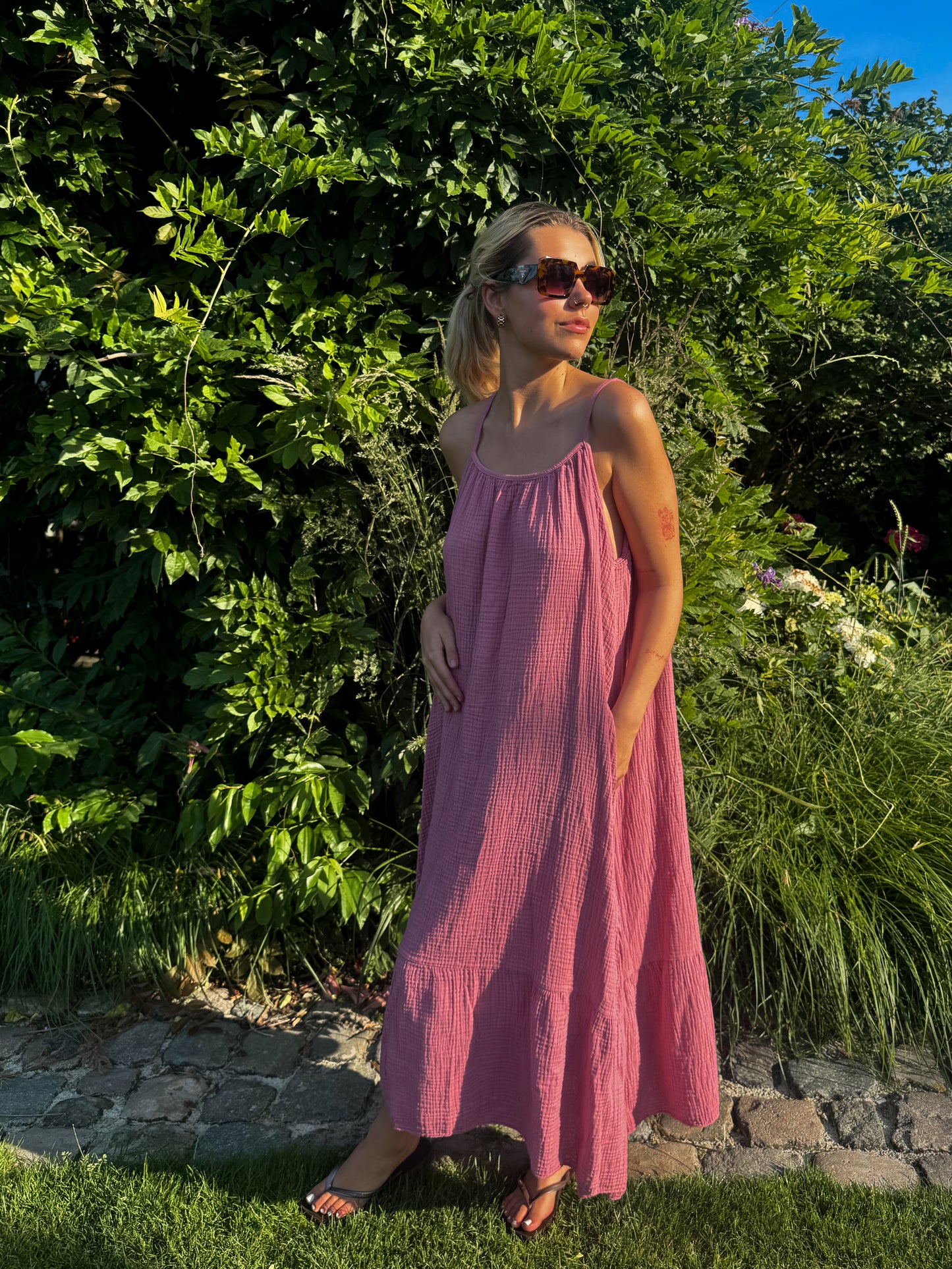 Dress - Elara Berry