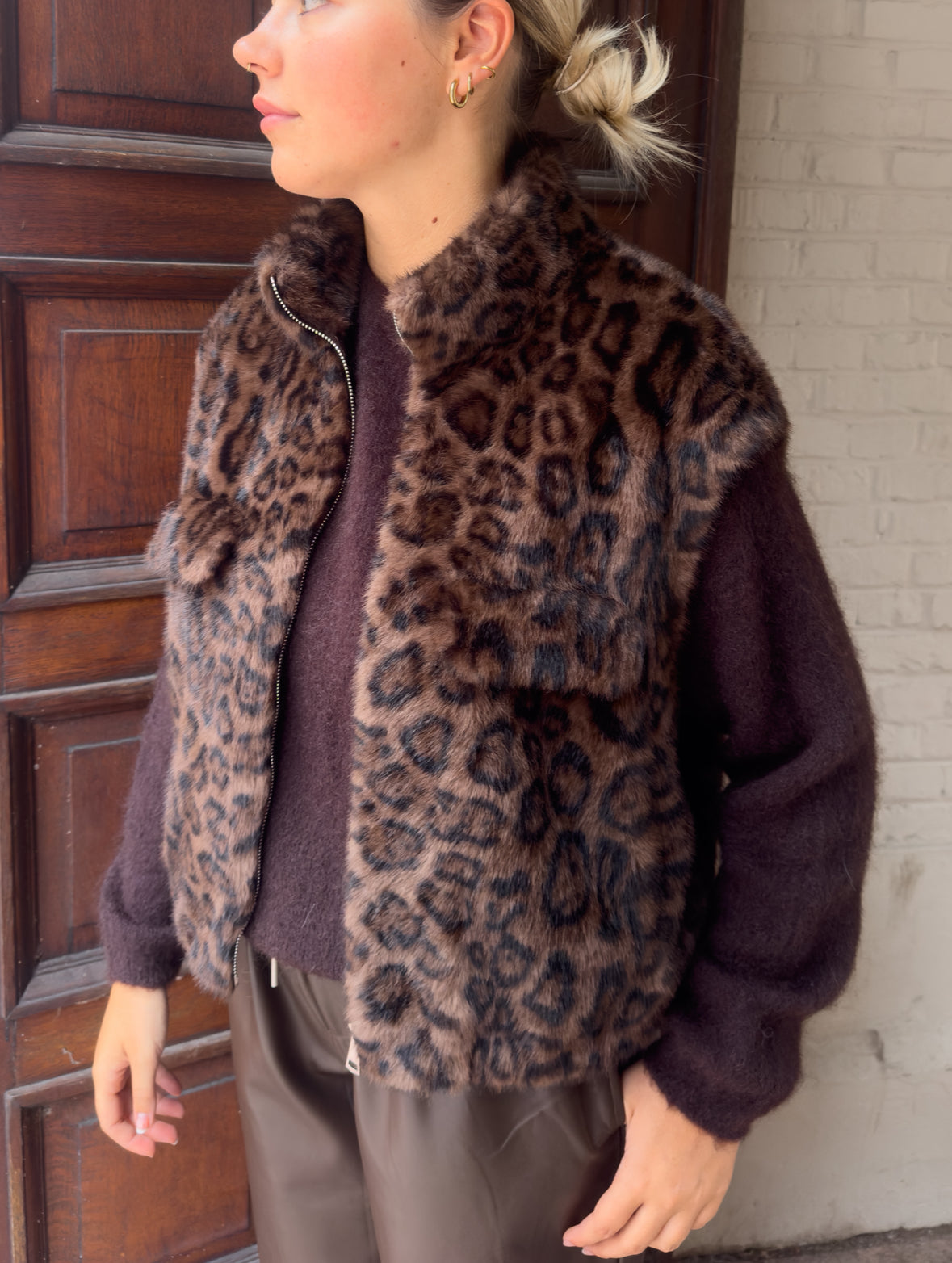 Gigi - faux fur bodywarmer savannah