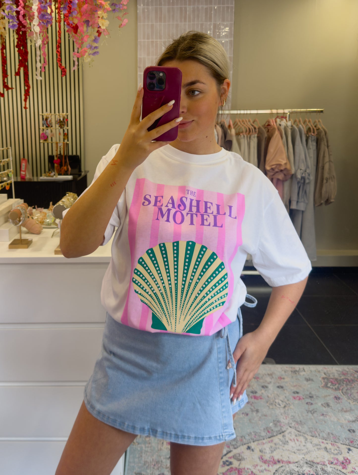 T-shirt Seashell motel