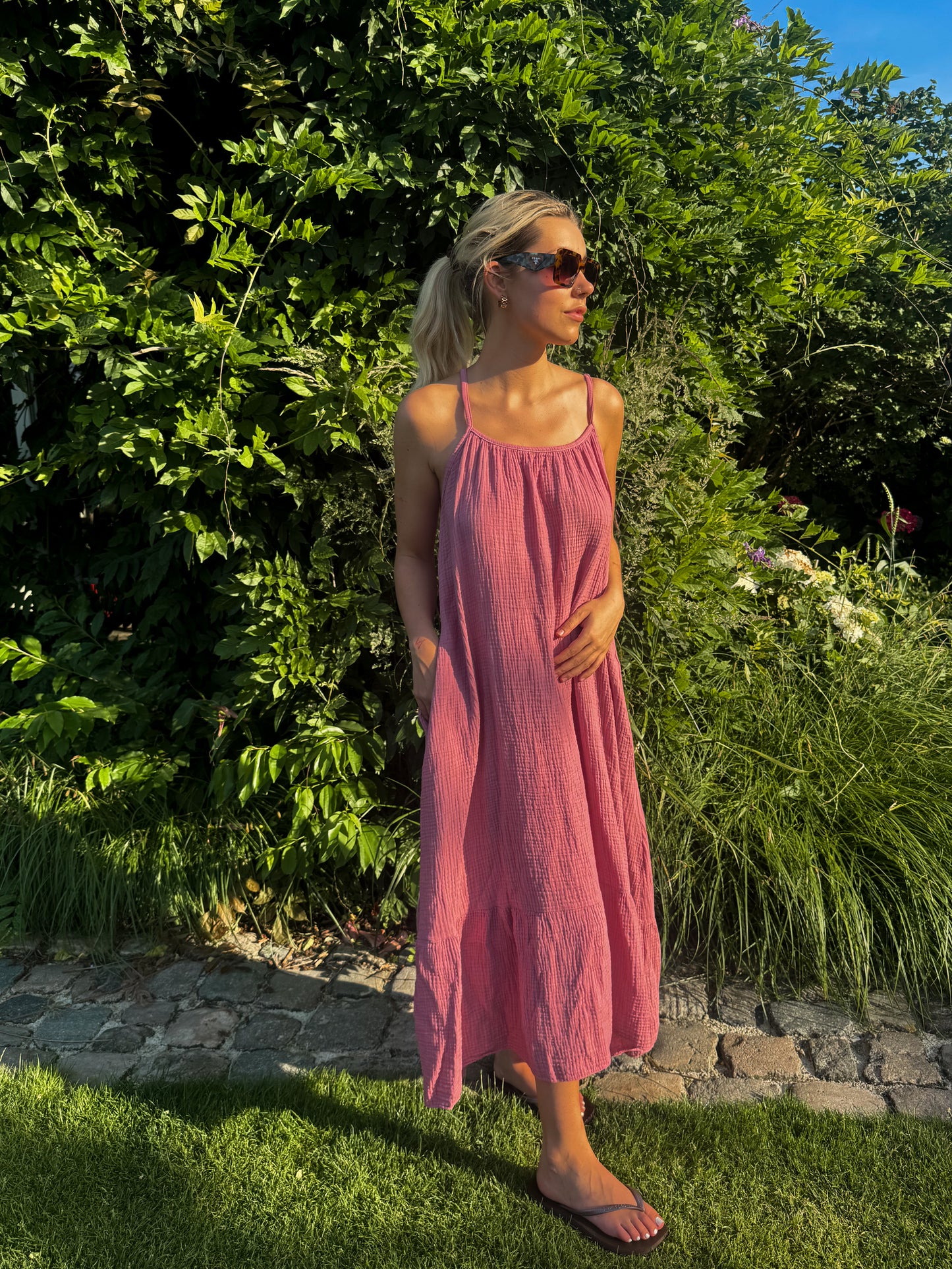 Dress - Elara Berry