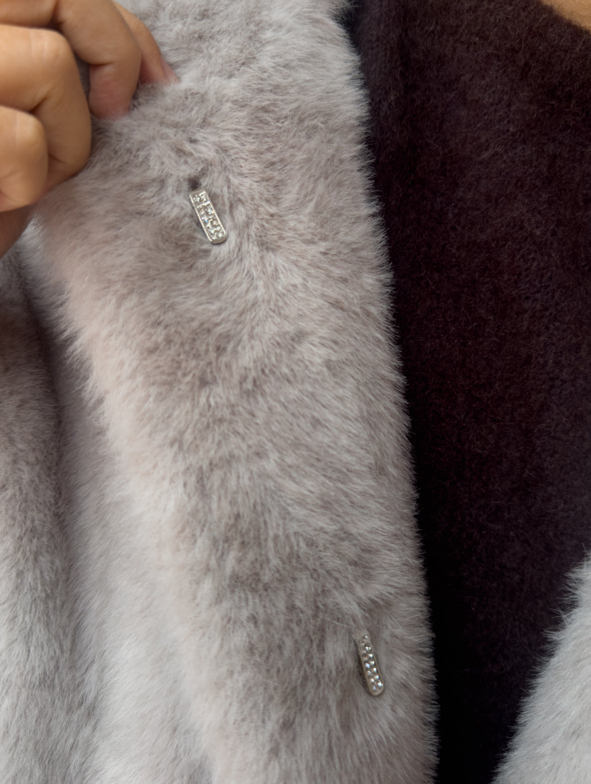 Gigi - faux fur jacket grey