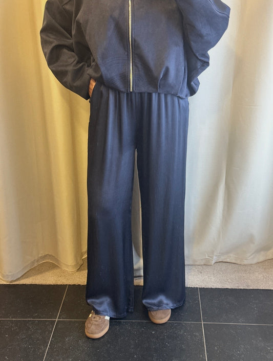 Satin pants darkblue